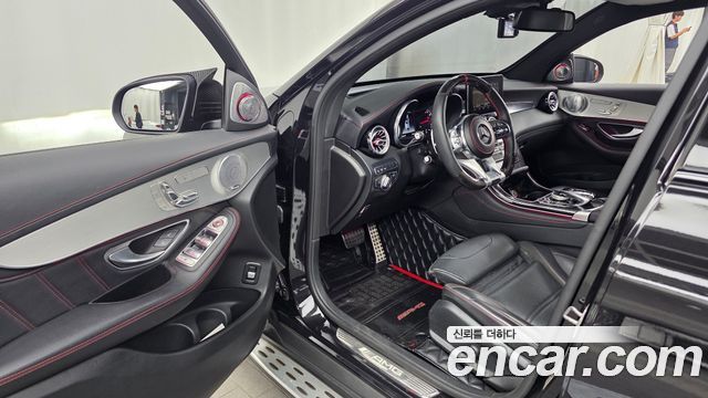 Mercedes-Benz GLC-Class 2018 — photo 13