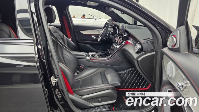 Mercedes-Benz GLC-Class 2018 — photo 17