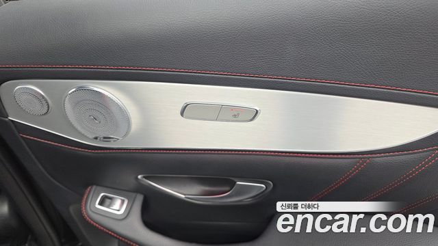 Mercedes-Benz GLC-Class 2018 — photo 24