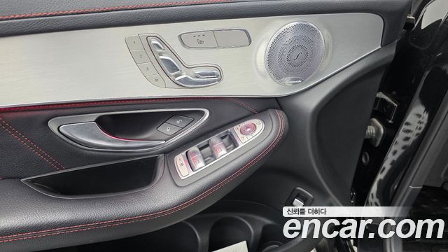 Mercedes-Benz GLC-Class 2018 — photo 30
