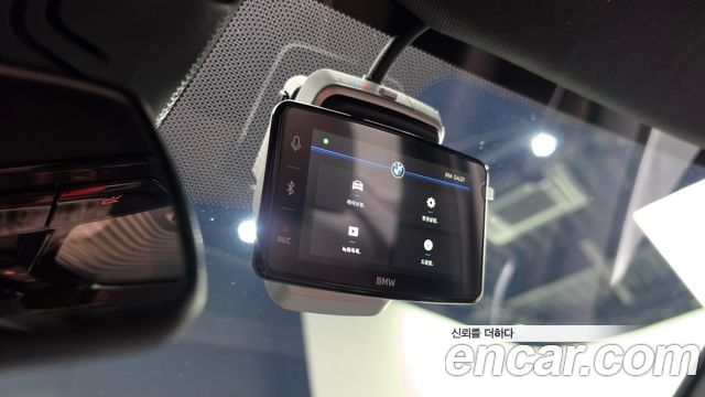 BMW 5-Series 2021 — photo 34