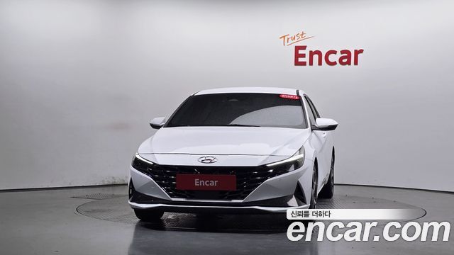 Hyundai AVANTE 2023 — photo 3