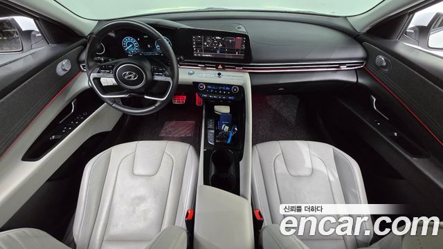 Hyundai AVANTE 2023 — photo 10