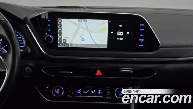 Hyundai Sonata 2022 — photo 14