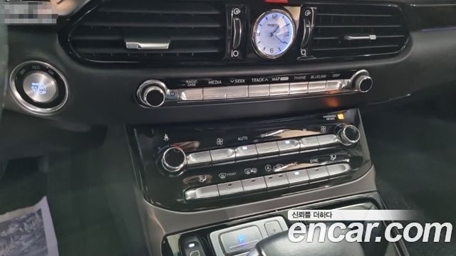 Genesis EQ900 2018 — photo 15