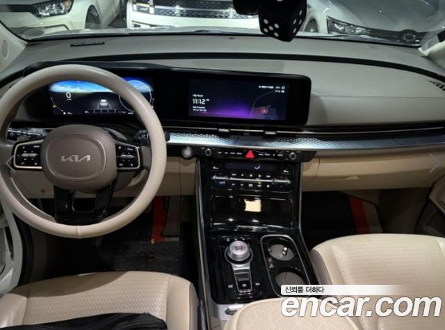 Kia Canival 2022 — photo 6