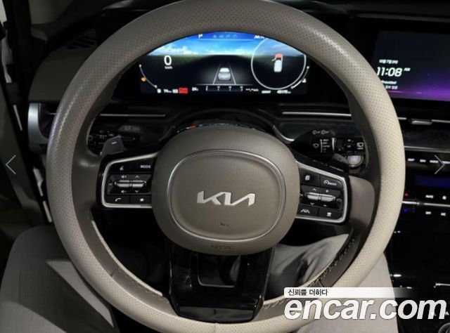 Kia Canival 2022 — photo 10