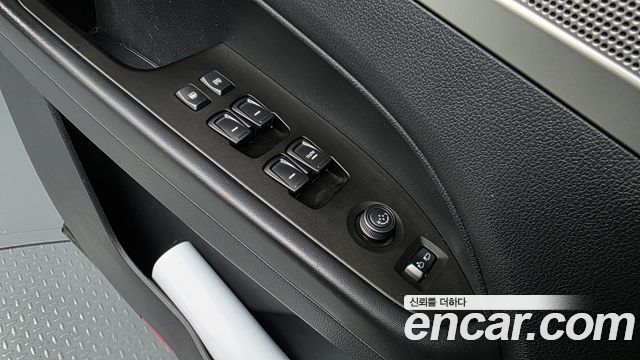 KG Mobility Rexton 2019 — photo 18