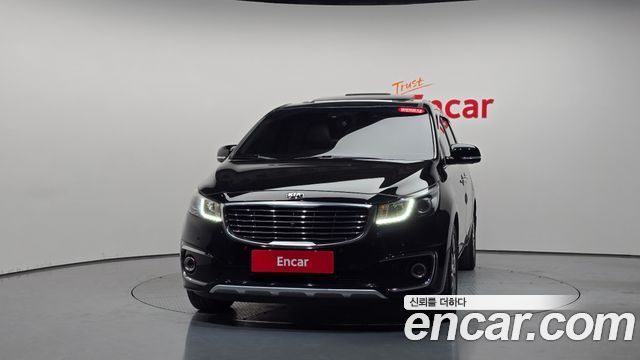 Kia Canival 2018 — photo 3