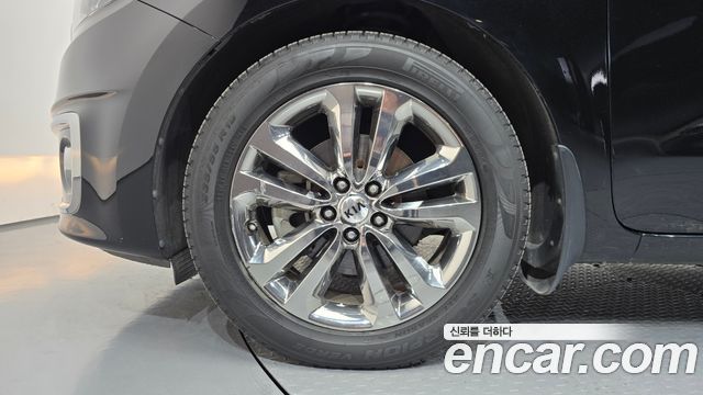Kia Canival 2018 — photo 5