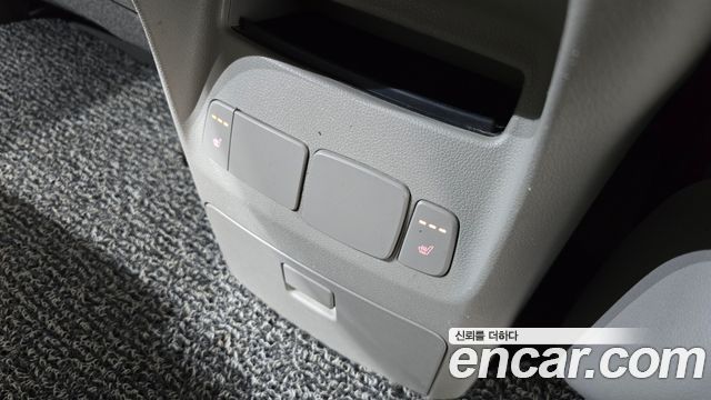 Kia Canival 2018 — photo 24