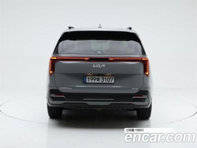 Kia Canival 2024 — photo 5