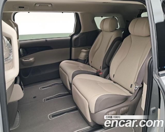 Kia Canival 2024 — photo 14