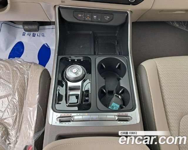Kia Canival 2024 — photo 16