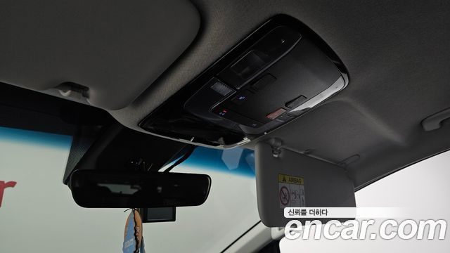 Hyundai Staria 2024 — photo 19
