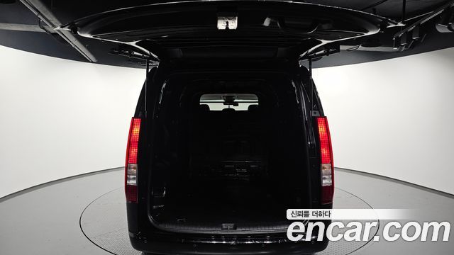 Hyundai Staria 2024 — photo 20