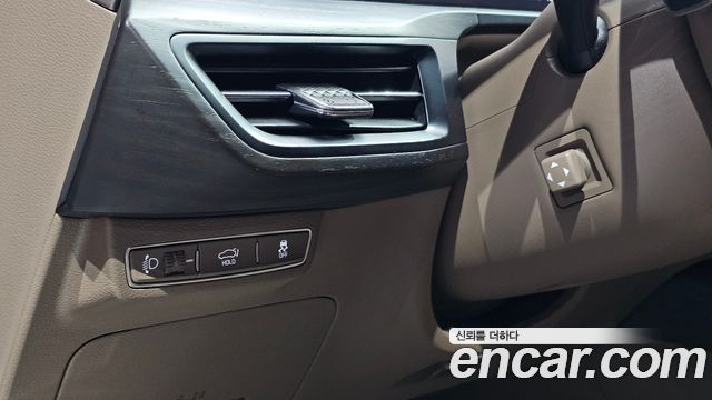 Kia K8 2023 — photo 25