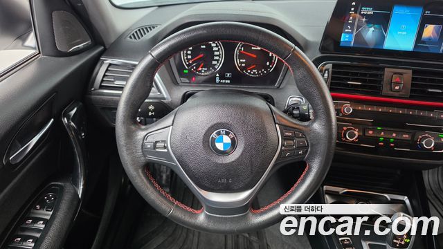 BMW 1-Series 2018 — photo 13
