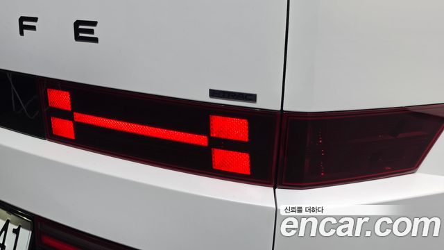 Hyundai Santafe 2024 — photo 9