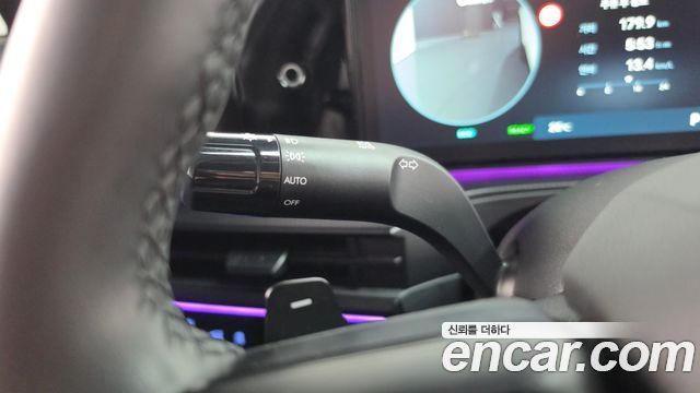 Hyundai Santafe 2024 — photo 28