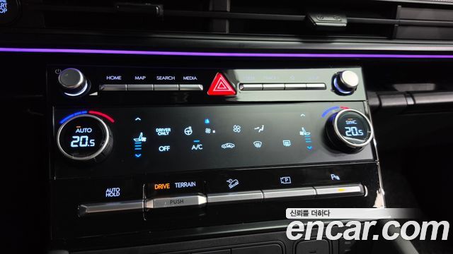 Hyundai Santafe 2024 — photo 33