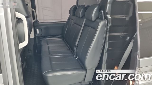Hyundai Staria 2022 — photo 14