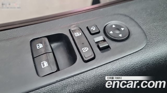 Hyundai Staria 2022 — photo 16