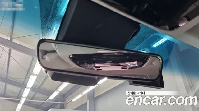 Hyundai Staria 2022 — photo 17