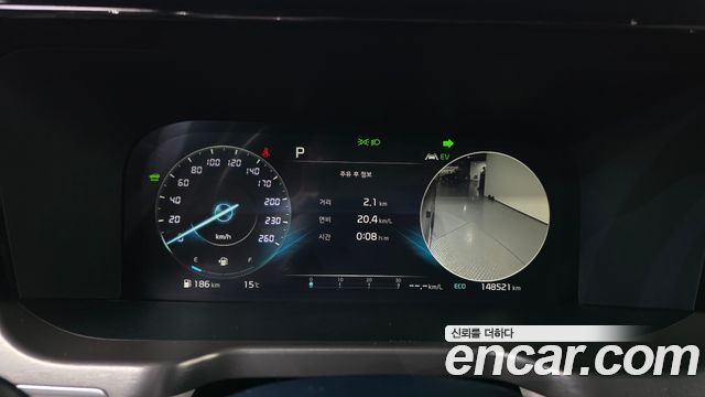 Kia Sorento 2023 — photo 11
