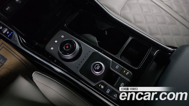 Kia Sorento 2023 — photo 12