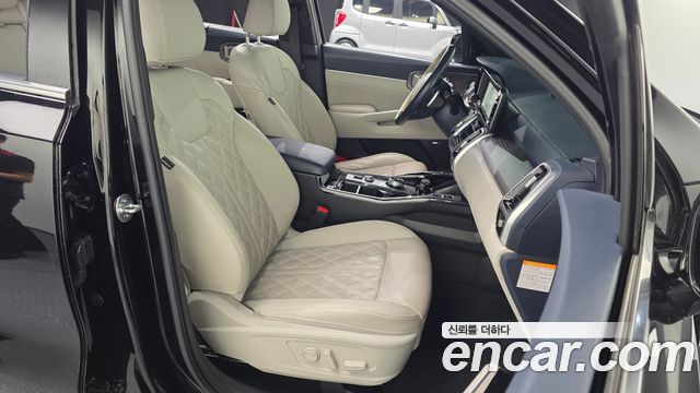 Kia Sorento 2023 — photo 17