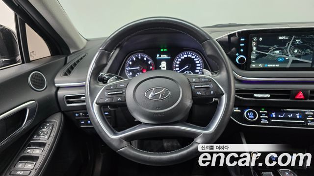 Hyundai Sonata 2023 — photo 21