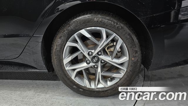 Hyundai Sonata 2023 — photo 6