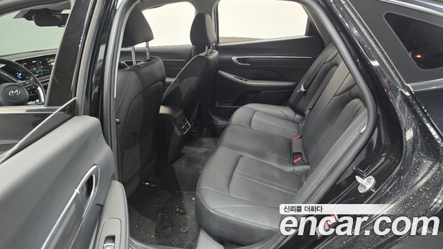 Hyundai Sonata 2023 — photo 15