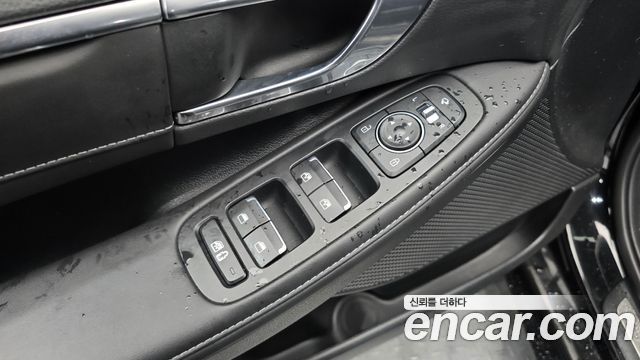 Hyundai Sonata 2023 — photo 28