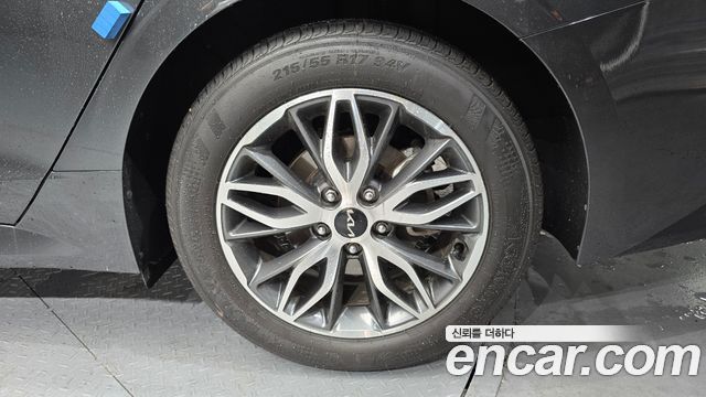 Kia K5 2023 — photo 7