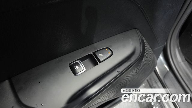 Kia K5 2023 — photo 28