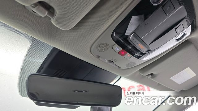 Kia K5 2023 — photo 30