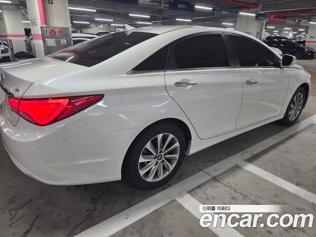 Hyundai Sonata 2014 — photo 4