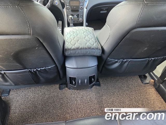 Hyundai Sonata 2014 — photo 8