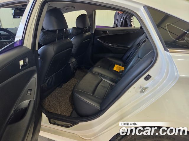 Hyundai Sonata 2014 — photo 10