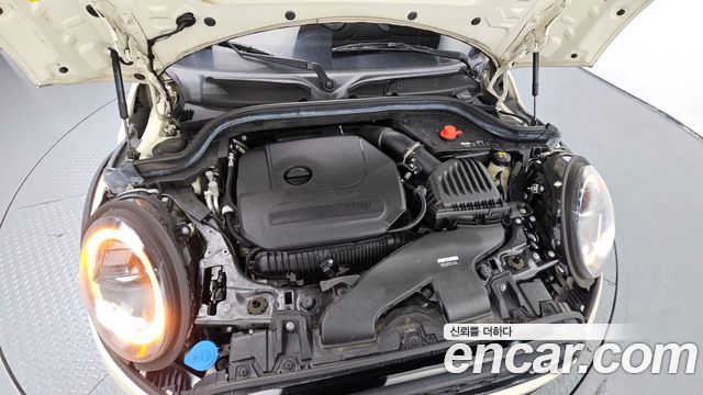 Mini Cooper Convertible 2022 — photo 6