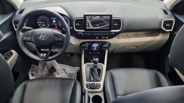 Hyundai Venue 2022 — photo 7