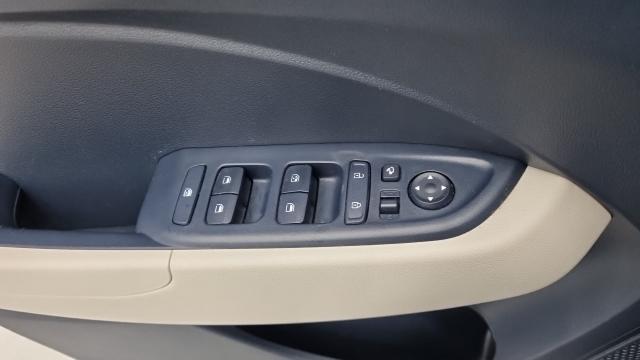 Hyundai Venue 2022 — photo 16