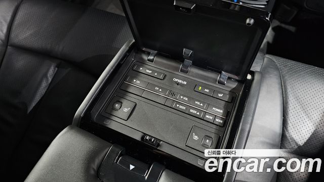 Kia OPIRUS 2010 — photo 26