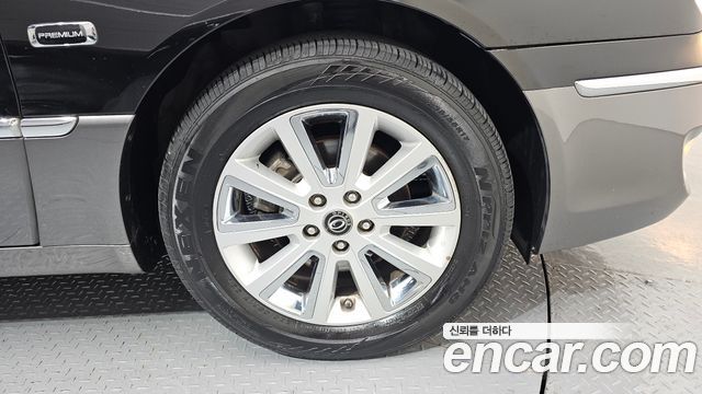 Kia OPIRUS 2010 — photo 7