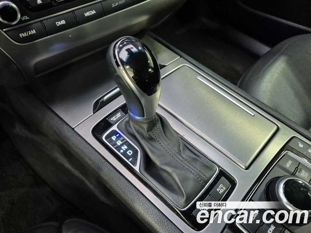 Hyundai Genesis 2015 — photo 8