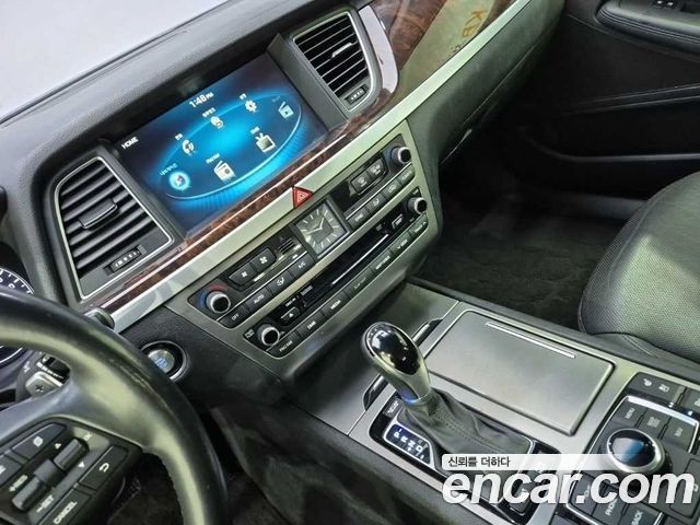 Hyundai Genesis 2015 — photo 10