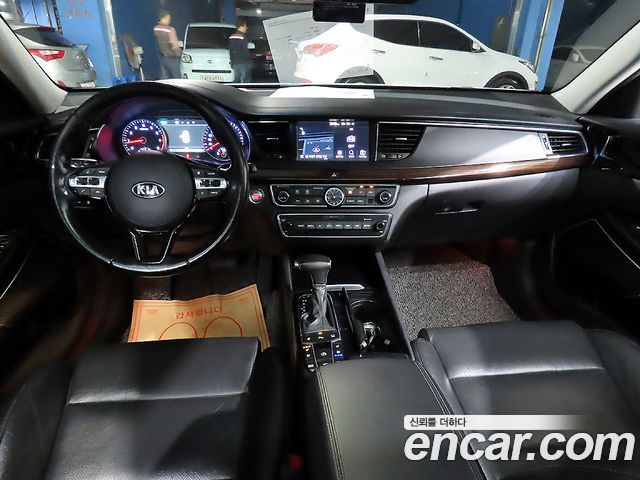 Kia K7 2018 — photo 7