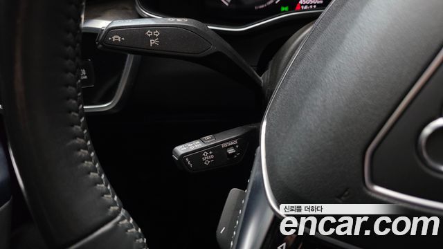 Audi A6 2021 — photo 26